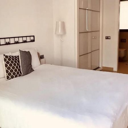 Luxurioeses Apartment In Benidorm Mit Pool المظهر الخارجي الصورة